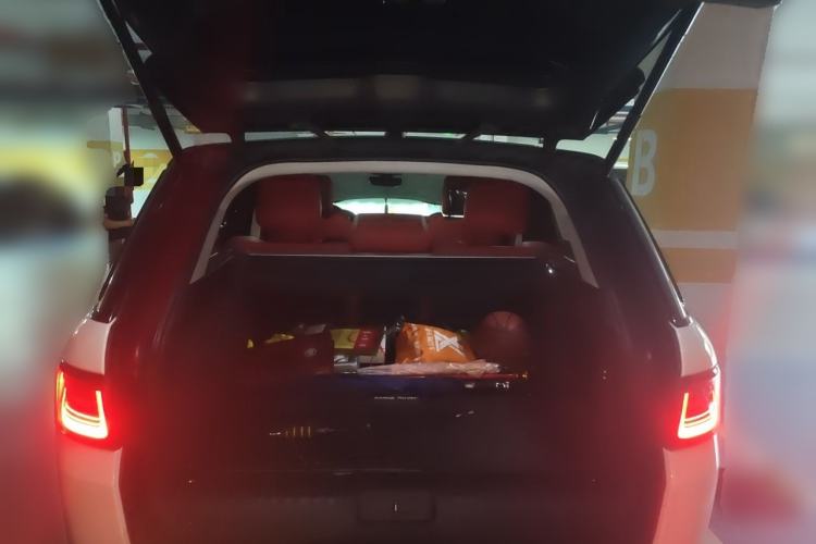 Used Land Rover Range Sport 2021 3.0 L6 YAO Black Edition Trunk
