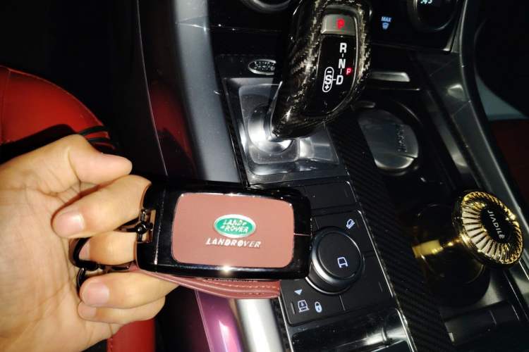 Used Land Rover Range Sport 2021 3.0 L6 YAO Black Edition Vehicle Key