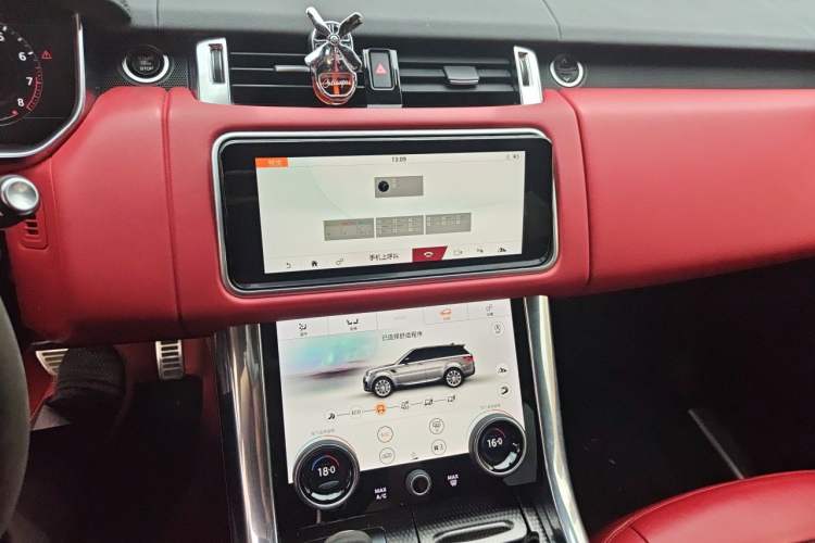 Used Land Rover Range Sport 2022 3.0 L6 HST Audio And AC Panel