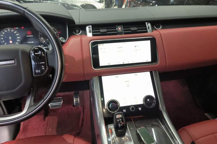 Used Land Rover Range Sport 2022 3.0 L6 YAO Black Edition Audio And AC Panel