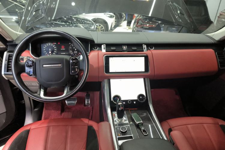 Used Land Rover Range Sport 2022 3.0 L6 YAO Black Edition Center Console