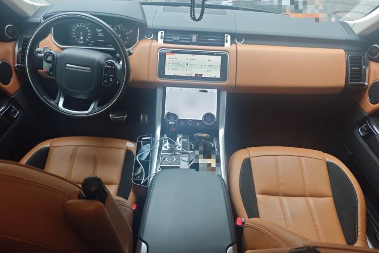 Used Land Rover Range Sport 2022 3.0 L6 YAO Black Edition Center Console