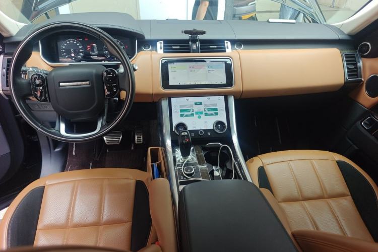 Used Land Rover Range Sport 2022 3.0 L6 YAO Black Edition Center Console