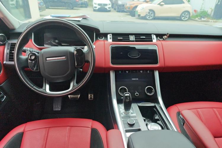 Used Land Rover Range Sport 2022 3.0 L6 YAO Black Edition Center Console