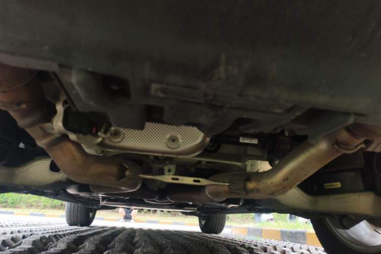 Used Land Rover Range Sport 2022 3.0 L6 SE Chassis Rear