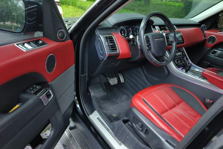 Used Land Rover Range Sport 2022 3.0 L6 YAO Black Edition Driver Seat