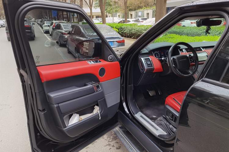 Used Land Rover Range Sport 2022 3.0 L6 YAO Black Edition Driver Seat