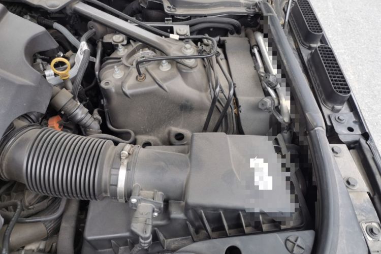 Used Land Rover Range Sport 2022 3.0 L6 SE Engine Bay Left