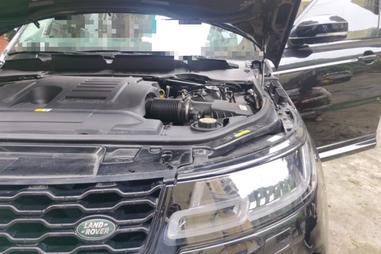 Used Land Rover Range Sport 2022 3.0 L6 YAO Black Edition Engine Bay Left
