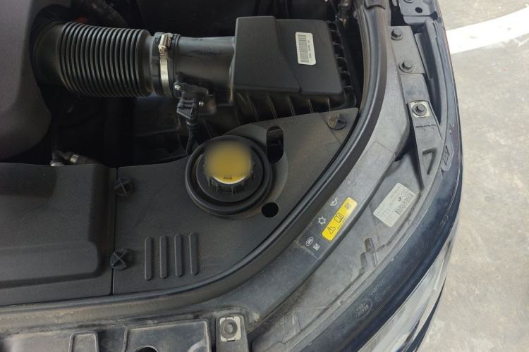 Used Land Rover Range Sport 2022 3.0 L6 YAO Black Edition Engine Bay Left