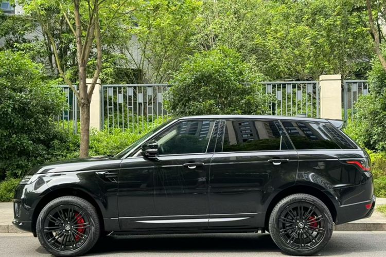 Used Land Rover Range Sport 2022 3.0 L6 YAO Black Edition Exterior 3