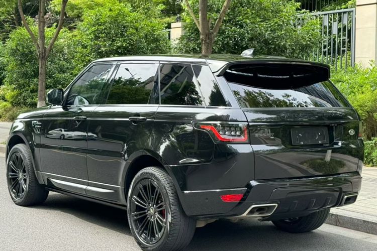 Used Land Rover Range Sport 2022 3.0 L6 YAO Black Edition Exterior 4