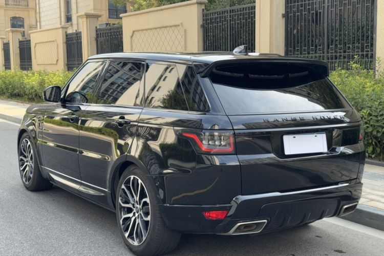Used Land Rover Range Sport 2022 3.0 L6 YAO Black Edition Exterior 5