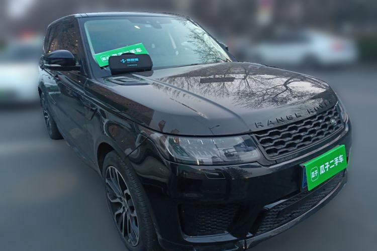 Used Land Rover Range Sport 2022 3.0 L6 YAO Black Edition Front Right 45 Deg