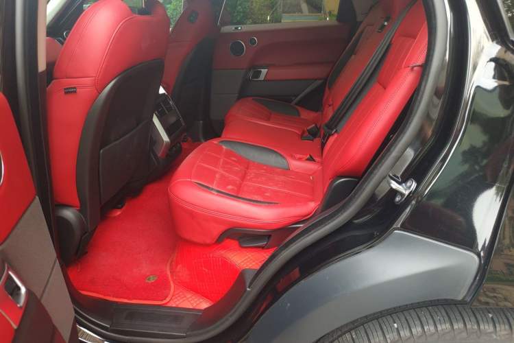 Used Land Rover Range Sport 2022 3.0 L6 SE Left Rear Seat
