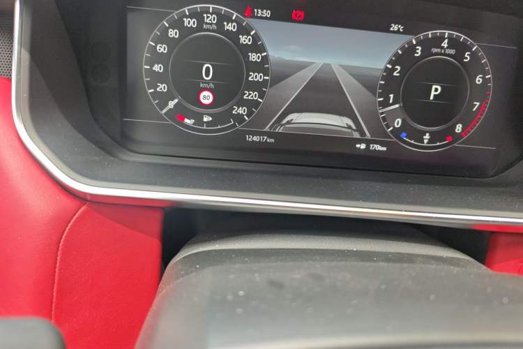 Used Land Rover Range Sport 2022 3.0 L6 YAO Black Edition Odometer Close Up