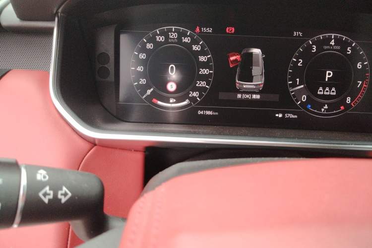 Used Land Rover Range Sport 2022 3.0 L6 YAO Black Edition Odometer Close Up