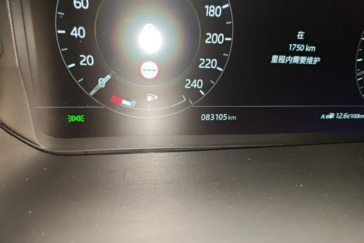Used Land Rover Range Sport 2022 3.0 L6 SE Odometer Close Up