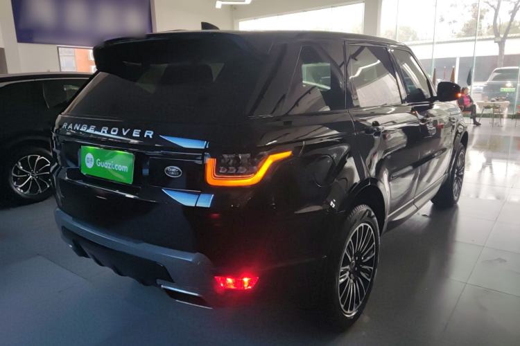 Used Land Rover Range Sport 2022 3.0 L6 SE Rear Right 45 Deg