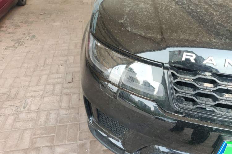 Used Land Rover Range Sport 2022 3.0 L6 SE Right Front Headlight