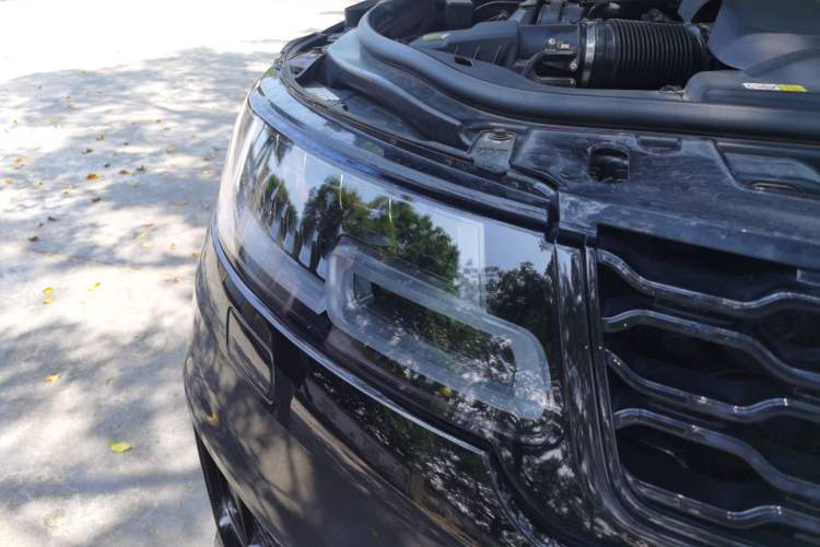 Used Land Rover Range Sport 2022 3.0 L6 YAO Black Edition Right Front Headlight