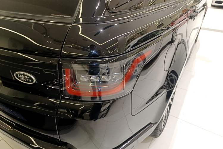Used Land Rover Range Sport 2022 3.0 L6 YAO Black Edition Right Rear Taillight