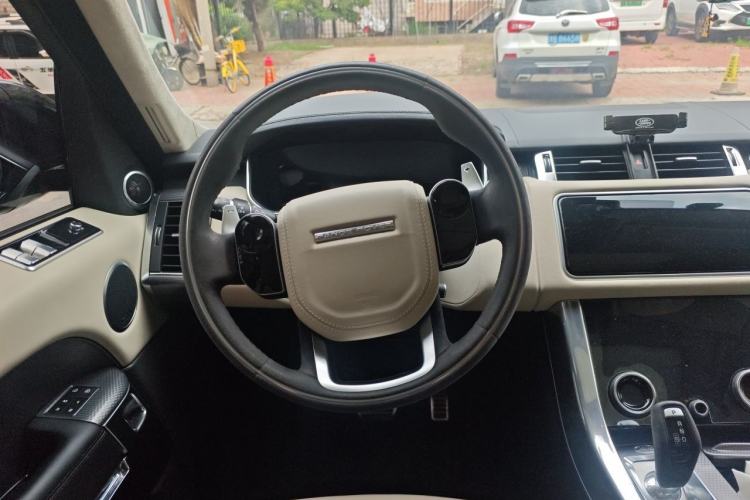Used Land Rover Range Sport 2022 3.0 L6 Tiger Power Ambition Edition Steering Wheel