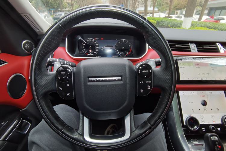 Used Land Rover Range Sport 2022 3.0 L6 YAO Black Edition Steering Wheel
