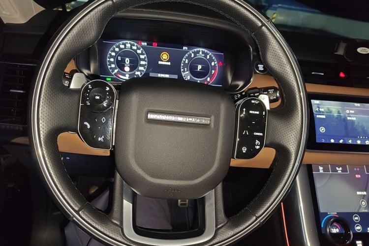 Used Land Rover Range Sport 2022 3.0 L6 YAO Black Edition Steering Wheel