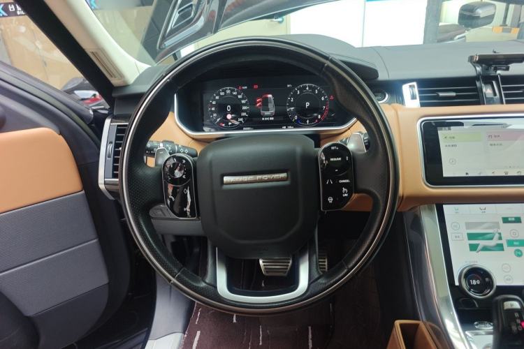 Used Land Rover Range Sport 2022 3.0 L6 YAO Black Edition Steering Wheel