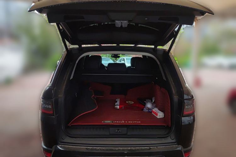 Used Land Rover Range Sport 2022 3.0 L6 SE Trunk