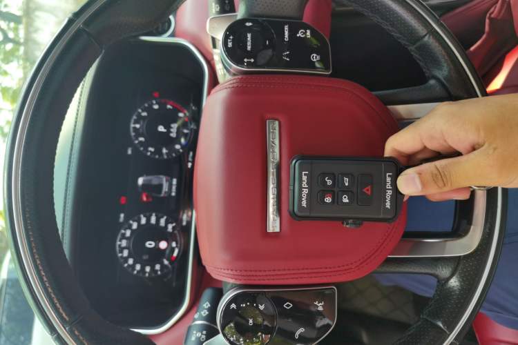 Used Land Rover Range Sport 2022 3.0 L6 YAO Black Edition Vehicle Key