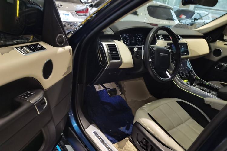 Used Land Rover Range Sport 2022 3.0 L6 Ink Blue Glitter Edition Driver Seat