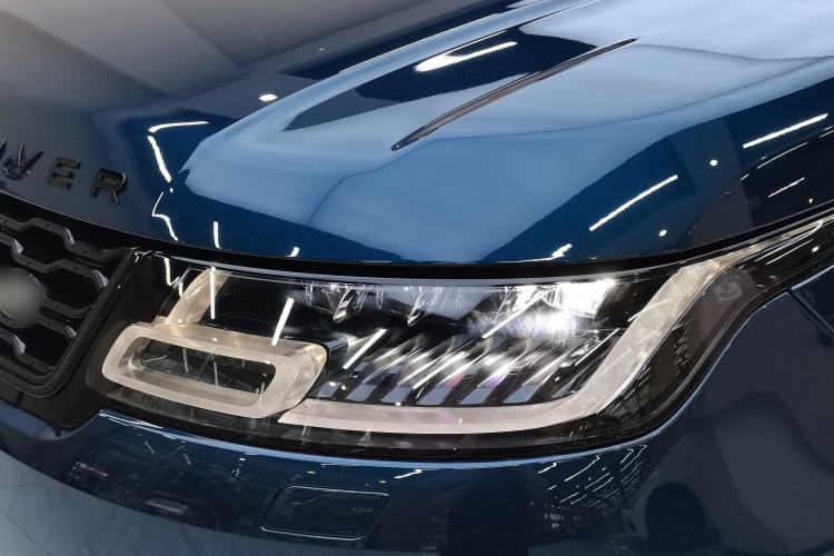 Used Land Rover Range Sport 2022 3.0 L6 Ink Blue Glitter Edition Left Front Headlight