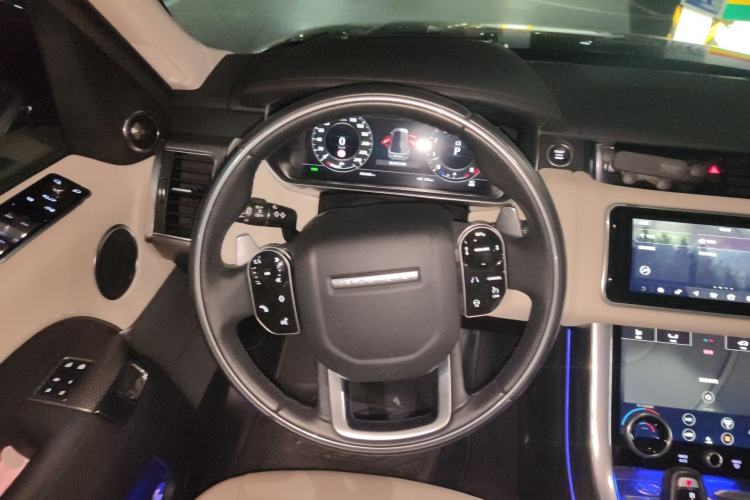 Used Land Rover Range Sport 2022 3.0 L6 Ink Blue Glitter Edition Steering Wheel