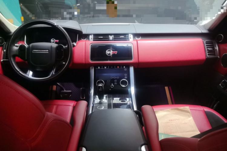Used Land Rover Range Sport 2022 3.0 L6 YAO Black Edition Center Console