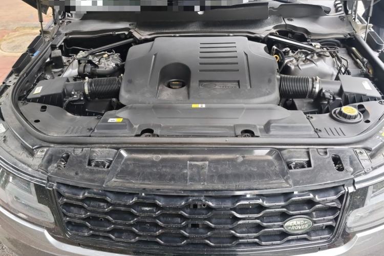 Used Land Rover Range Sport 2022 3.0 L6 YAO Black Edition Engine Bay