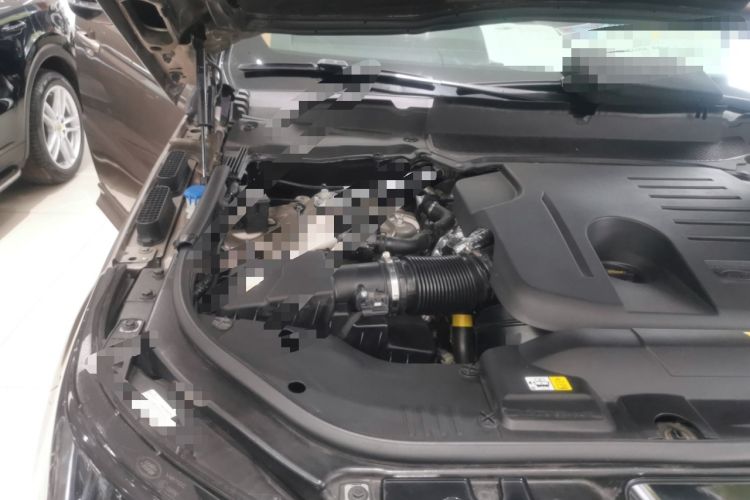 Used Land Rover Range Sport 2022 3.0 L6 YAO Black Edition Engine Bay Right