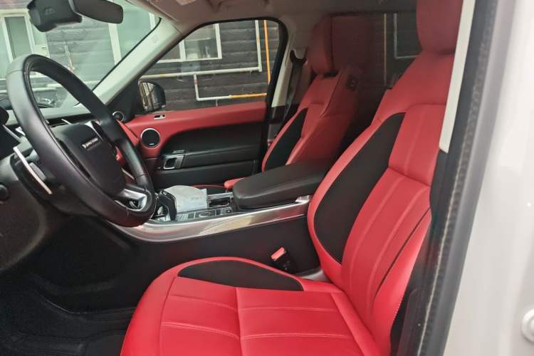 Used Land Rover Range Sport 2022 3.0 L6 YAO Black Edition Left Front Seat