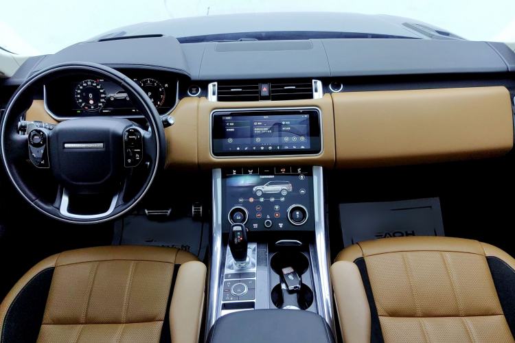 Used Land Rover Range Sport 2022 3.0 L6 YAO Black Edition Audio And AC Panel