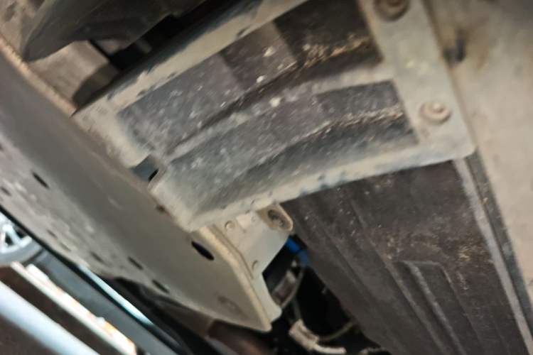 Used Land Rover Range Sport 2022 3.0 L6 YAO Black Edition Chassis Front Left