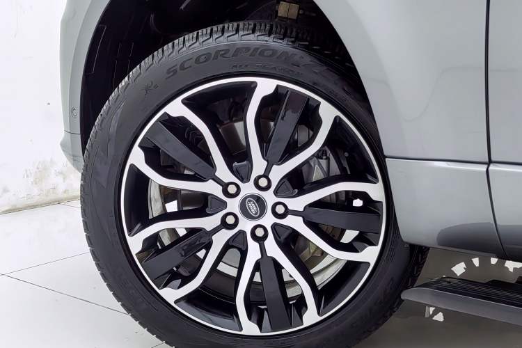 Used Land Rover Range Sport 2022 3.0 L6 YAO Black Edition Exterior 3