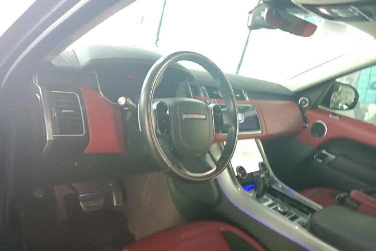 Used Land Rover Range Sport 2022 3.0 L6 YAO Black Edition Interior 2