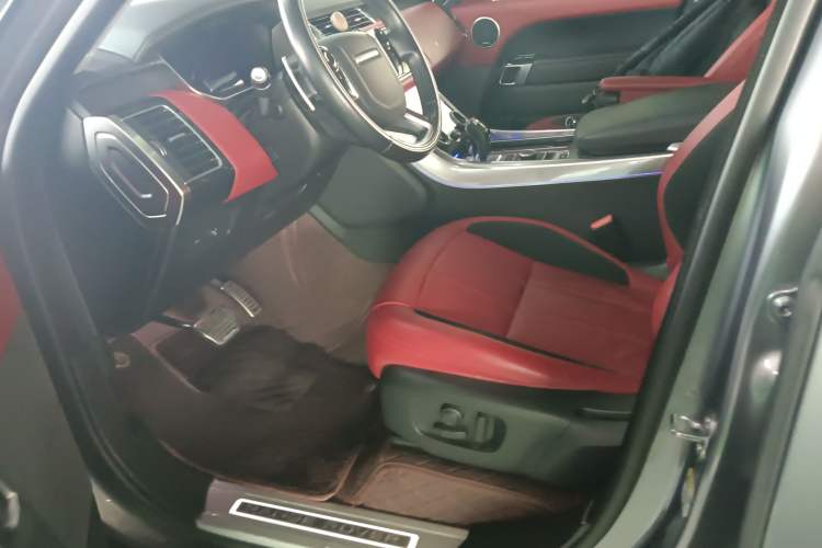 Used Land Rover Range Sport 2022 3.0 L6 YAO Black Edition Left Front Seat