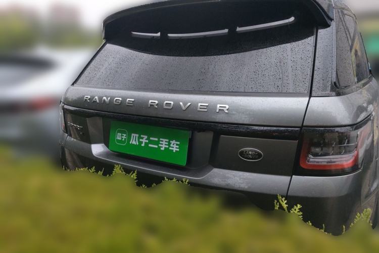 Used Land Rover Range Sport 2022 3.0 L6 SE Rear