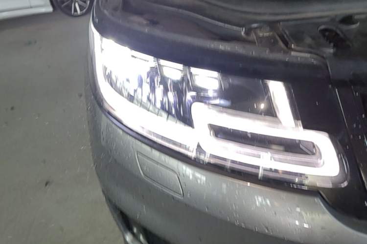 Used Land Rover Range Sport 2022 3.0 L6 YAO Black Edition Right Front Headlight