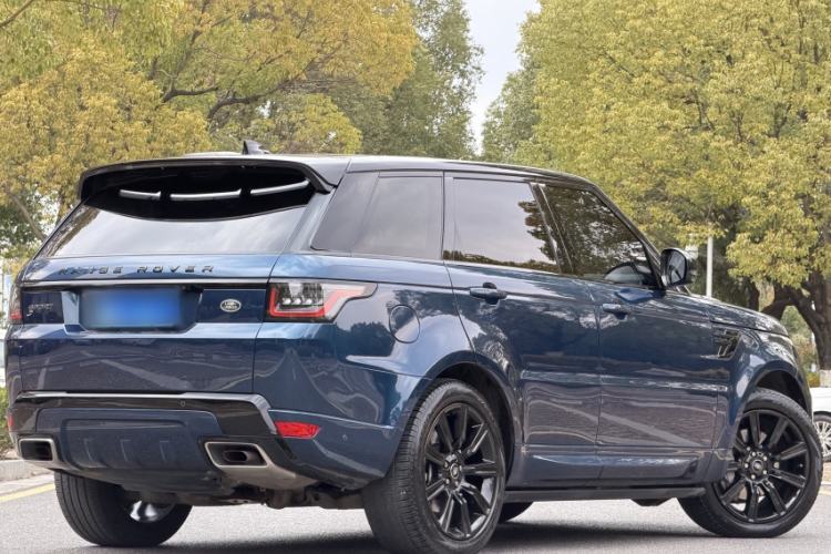 Used Land Rover Range Sport 2022 3.0 L6 Ink Blue Glitter Edition Exterior 4
