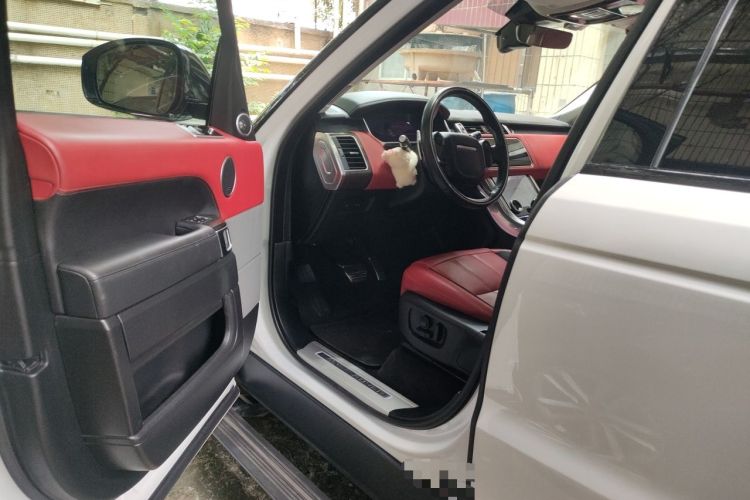 Used Land Rover Range Sport 2022 3.0 L6 YAO Black Edition Driver Seat