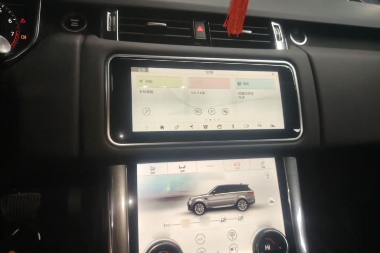 Used Land Rover Range Sport 2022 3.0 L6 SE Audio And AC Panel