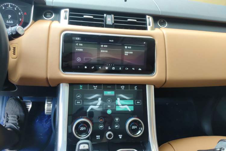 Used Land Rover Range Sport 2022 3.0 L6 YAO Black Edition Audio And AC Panel